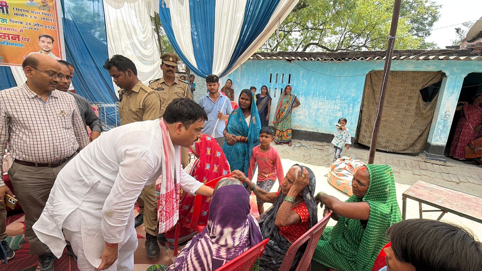 राज्य पिछड़ा वर्ग आयोग के सदस्य सत्येन्द्र कुमार बारी ने जन चौपाल व प्रेस वार्ता के जरिए योजनाओं का किया प्रचार, स्व-गणना के लिए किया जागरूक