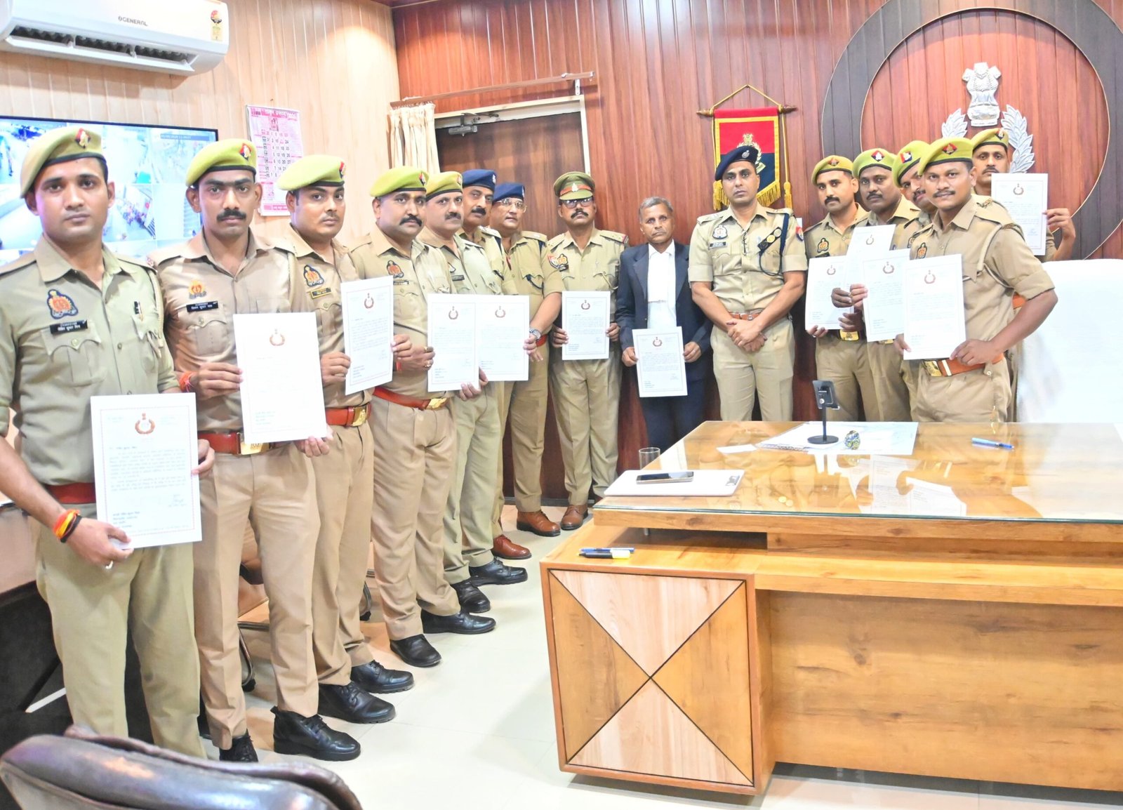 ऑपरेशन दहन की सफलता पर 16 पुलिसकर्मी सम्मानित, 5.82 करोड़ के मादक पदार्थ विनष्ट करने में निभाई थी अहम भूमिका