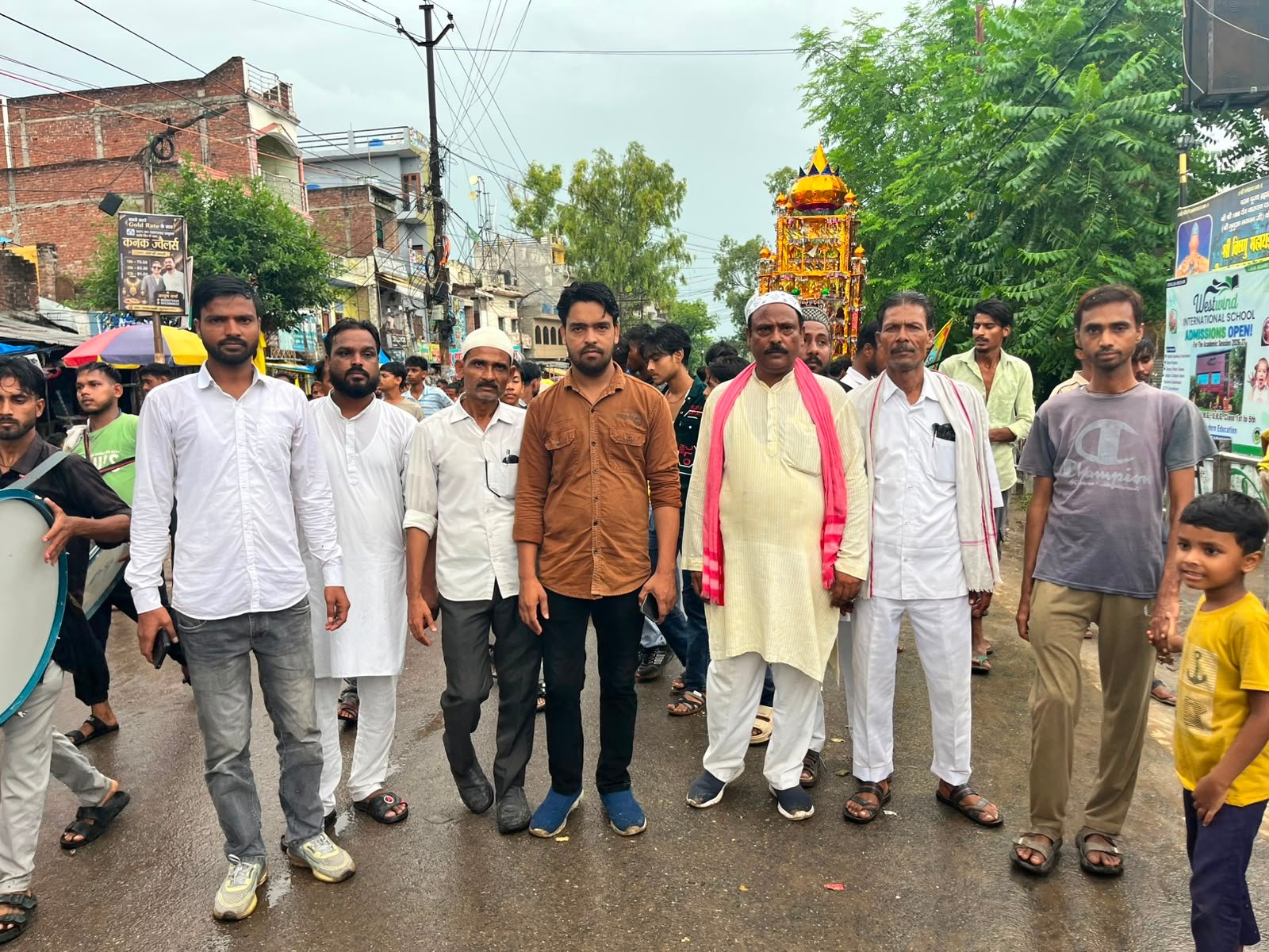 मोहर्रम के जुलूस में गूंजा इंसानियत, हक और इंसाफ का पैगाम