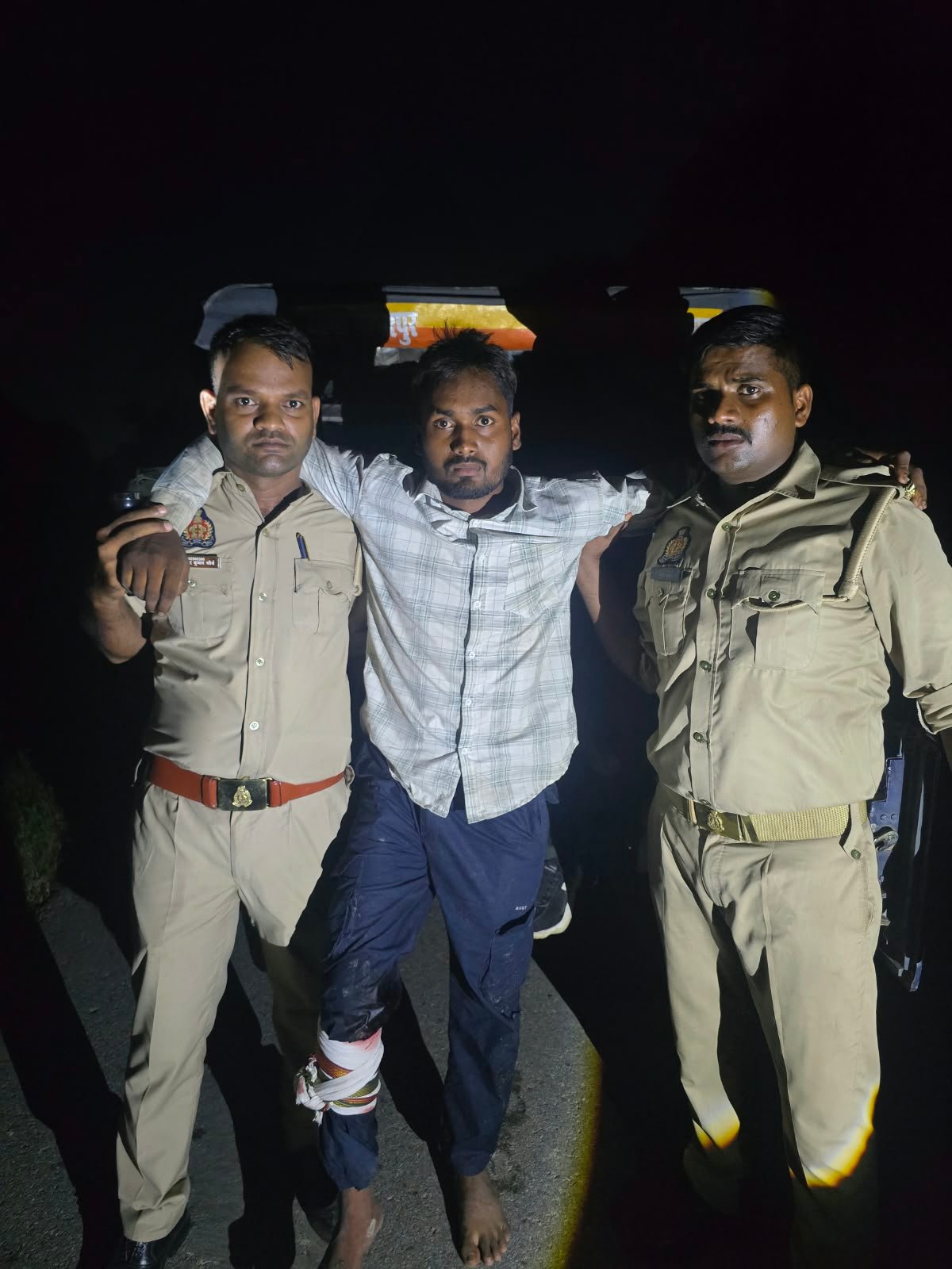 अंतर्जनपदीय चोर गिरोह के चार सदस्य मुठभेड़ में गिरफ्तार, चोरी के जेवरात व नकदी बरामद
